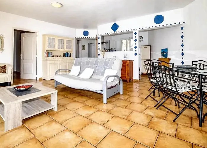 Villa Ensoleillée&piscine Privée à Aléria